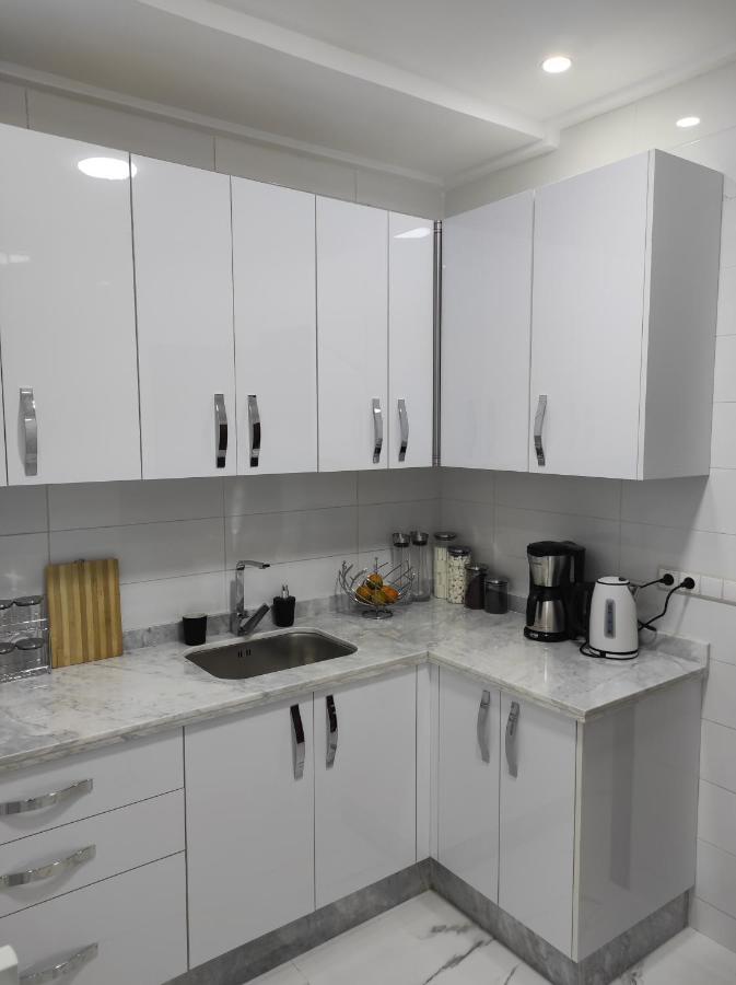 La Joie Al Jadid Apartment นาดอร์ ภายนอก รูปภาพ